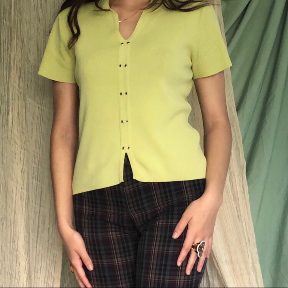 Lime Green Shortsleeve 🍈